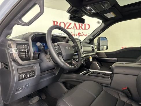 New 2026 Ford F350 Platinum w/ Tremor Off-Road Package image 15