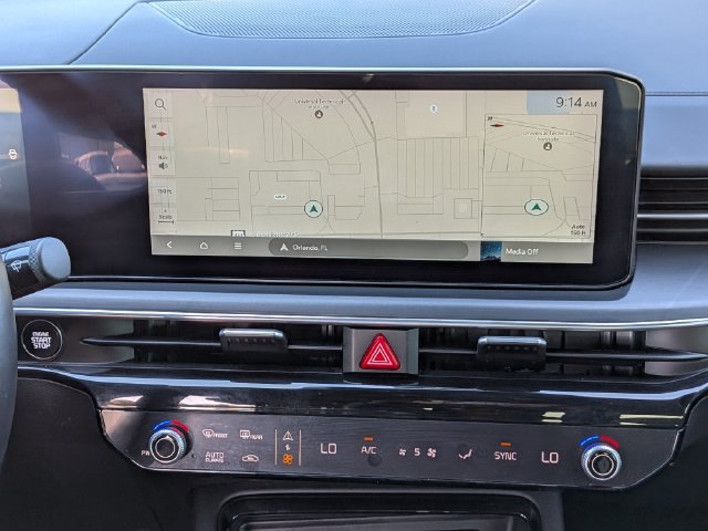 Certified 2025 Kia K5 GT-Line AWD/4WD image 19