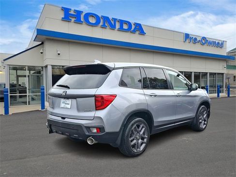 Used 2023 Honda Passport EX-L image 4