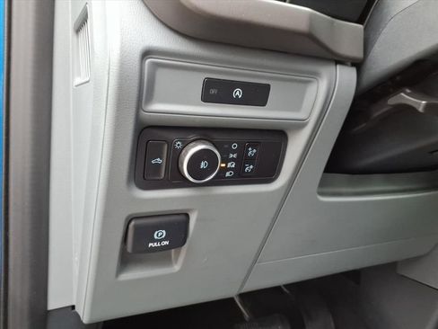 Used 2025 Ford F150 XLT w/ Equipment Group 301A Standard image 12