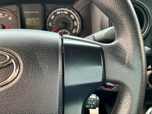 Used 2016 Toyota Tacoma SR w/ SR Convenience Package RWD image 24