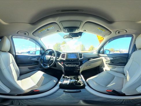 Used 2016 Honda Pilot Elite image 35