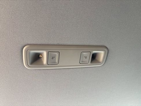 Used 2019 Chevrolet Tahoe LT image 22