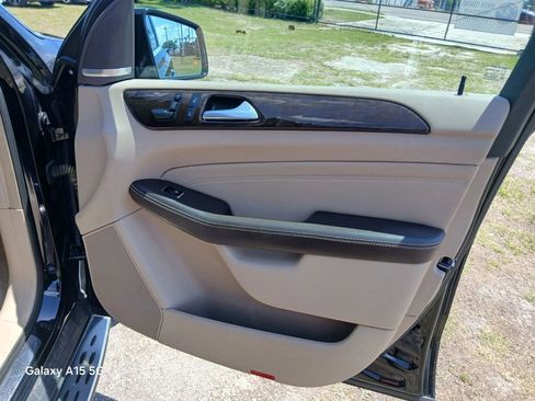 Used 2015 Mercedes-Benz ML 250 BlueTEC 4MATIC w/ Premium 1 Package image 18