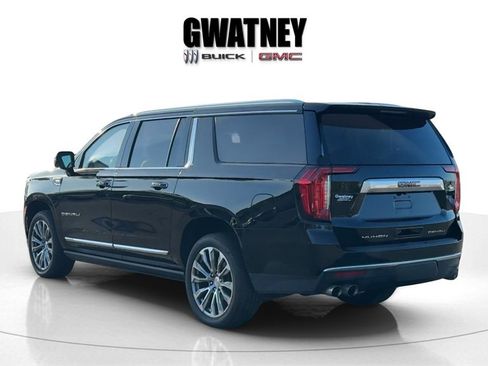 Used 2021 GMC Yukon XL Denali image 5