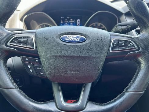 Used 2015 Ford Focus ST FWD image 26
