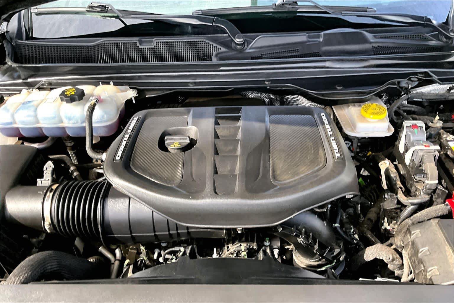 Used 2025 RAM 1500 Limited w/ Off Road Group AWD/4WD image 31