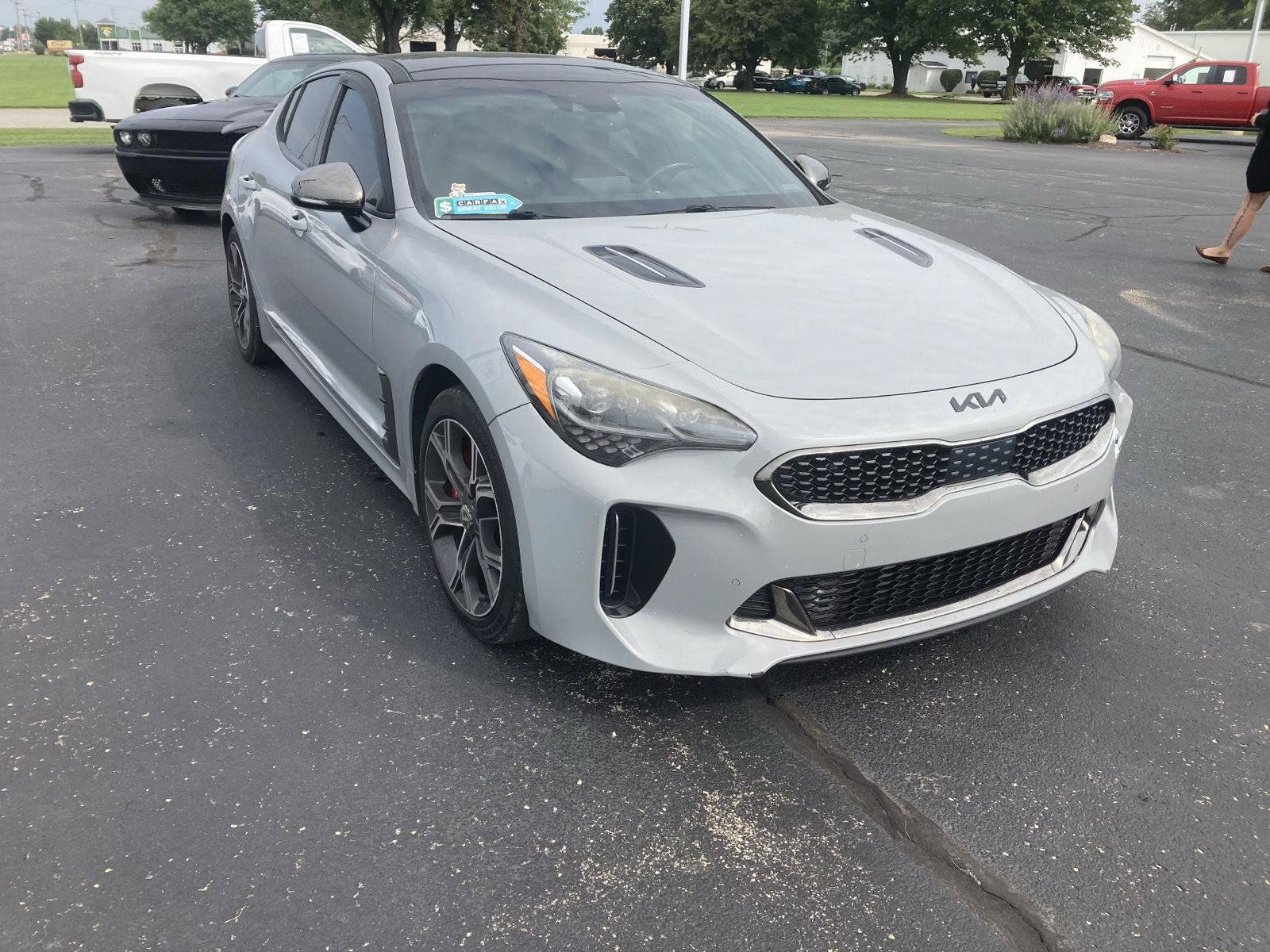 Used 2018 Kia Stinger GT2 AWD/4WD image 4