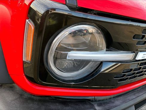 Used 2022 Ford Bronco Wildtrak image 55