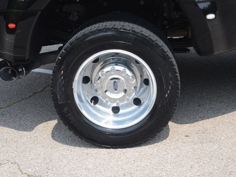 Used 2026 Ford F450 Platinum w/ FX4 Off-Road Package AWD/4WD image 30