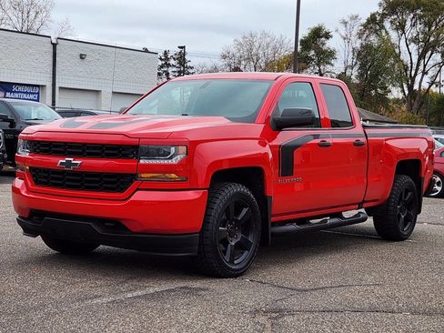 Used 2016 Chevrolet Silverado 1500 Custom image 7