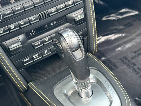 Used 2011 Porsche 911 Turbo S image 17