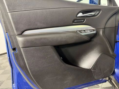 Used 2021 Cadillac XT4 Premium Luxury AWD/4WD image 39