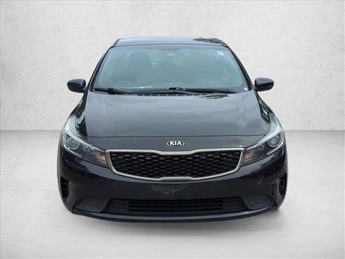 Used 2017 Kia Forte S FWD image 3