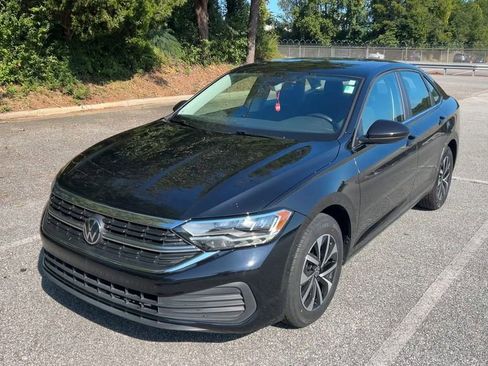 Used 2024 Volkswagen Jetta S image 25