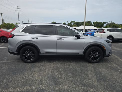 Certified 2024 Honda CR-V Sport image 3