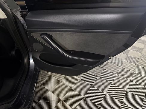 Used 2023 Tesla Model 3 Long Range AWD/4WD image 28