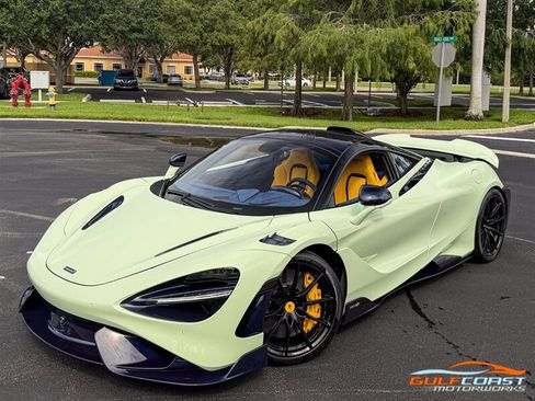 Used 2021 McLaren 765LT RWD image 13