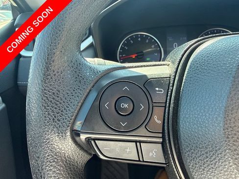 Used 2019 Toyota RAV4 XLE w/ Convenience Package FWD image 22