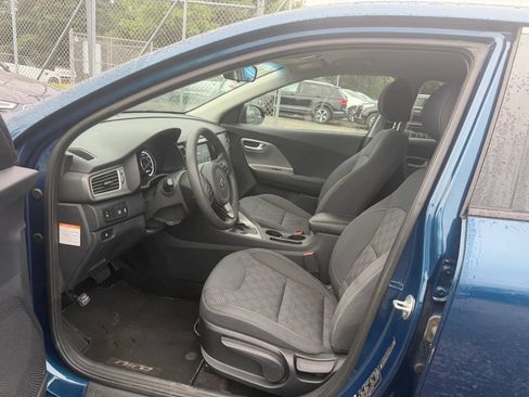 Used 2019 Kia Niro LX FWD image 10