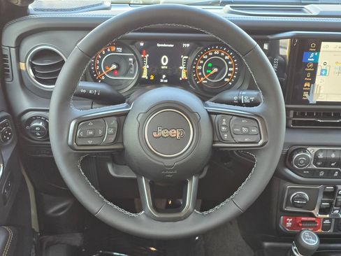 New 2026 Jeep Gladiator Willys AWD/4WD image 7