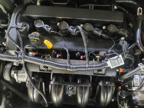 Used 2018 Ford Fusion S image 30