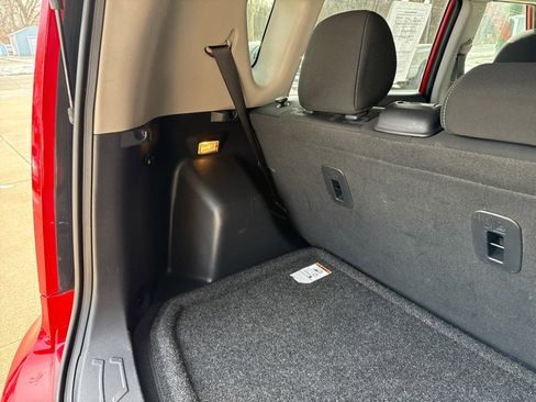 Used 2012 Kia Soul + image 18