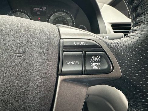 Used 2017 Honda Odyssey EX-L image 27
