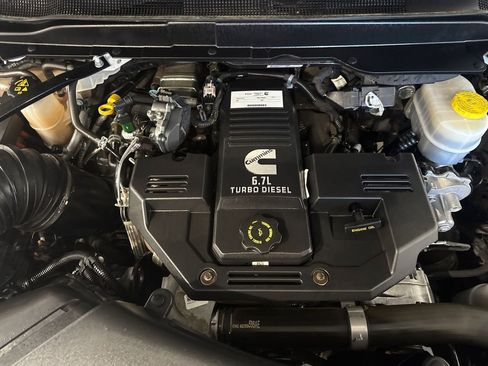 Used 2019 RAM 2500 Tradesman AWD/4WD image 21