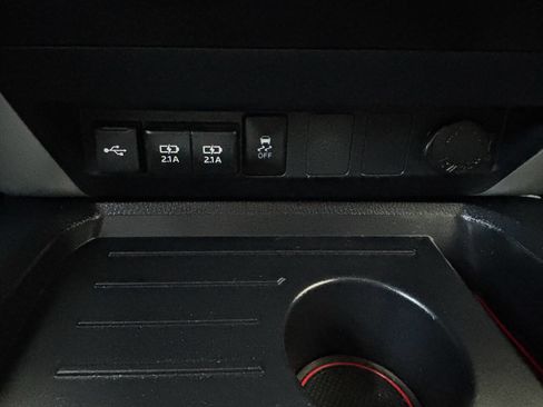 Used 2021 Toyota Tundra SR5 w/ SR5 Upgrade Package RWD image 22