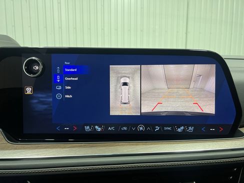 New 2026 Chevrolet Suburban High Country image 13