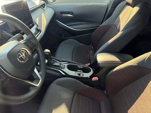Used 2024 Toyota Corolla SE image 14