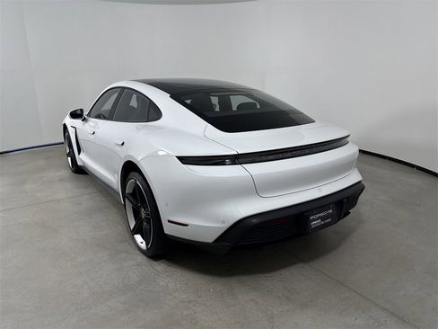Certified 2024 Porsche Taycan 4S image 3