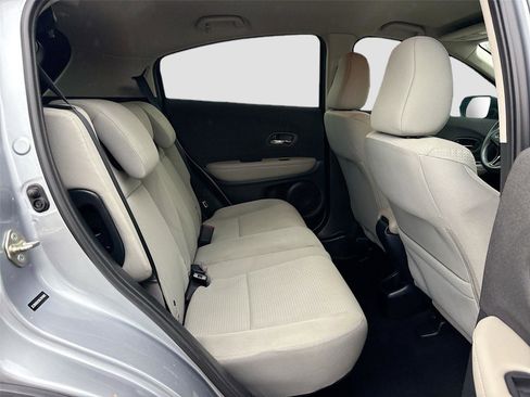 Used 2019 Honda HR-V LX image 26