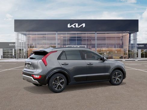 New 2026 Kia Niro SX image 4