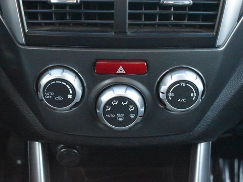 Used 2012 Subaru Forester 2.5X Limited image 26