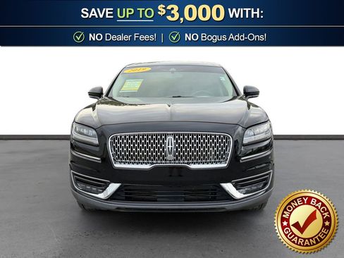 Used 2019 Lincoln Nautilus Reserve FWD image 11