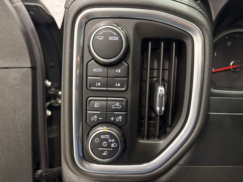 Used 2022 Chevrolet Silverado 3500 High Country w/ Z71 Off-Road Package image 27