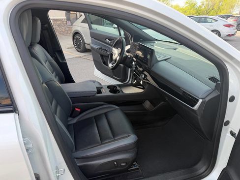 Used 2024 Honda Prologue Touring image 12