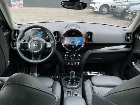 Used 2024 MINI Cooper Countryman S FWD image 16