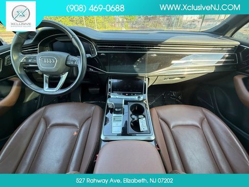 Used 2020 Audi Q7 3.0T Prestige w/ Prestige Package AWD/4WD image 22