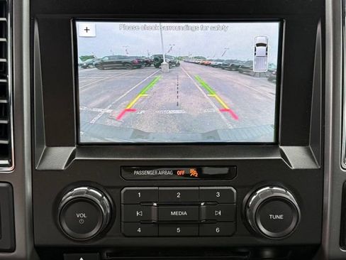 Used 2017 Ford F150 XLT w/ Equipment Group 302A Luxury AWD/4WD image 15