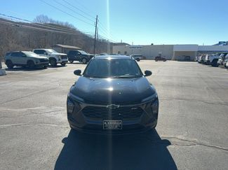 Used 2024 Chevrolet Trax RS w/ Sunroof Package video 2