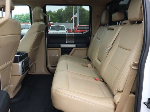 Used 2017 Ford F350 Lariat w/ Lariat Ultimate Package AWD/4WD image 32