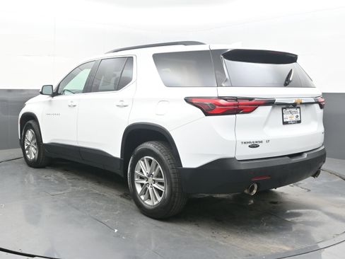 Used 2022 Chevrolet Traverse LT AWD/4WD image 6