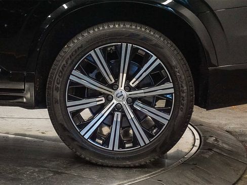 Used 2021 Volvo XC90 T8 Inscription w/ Advanced Package image 9