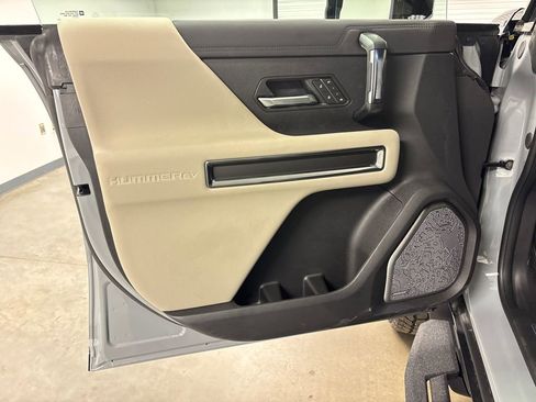 New 2026 GMC Hummer EV SUV image 26