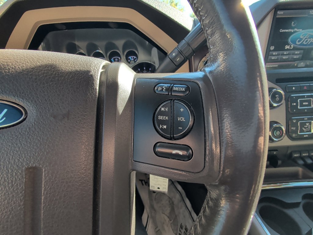 Used 2015 Ford F250 Lariat w/ Lariat Ultimate Package AWD/4WD image 18