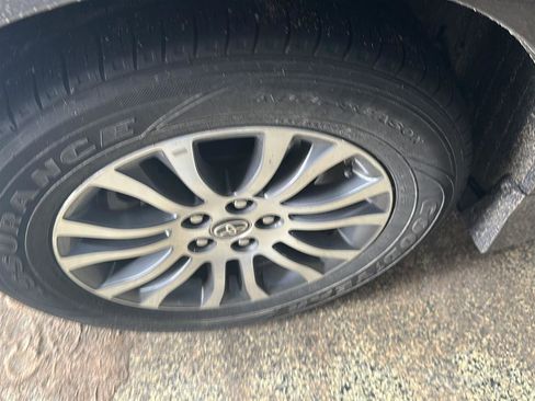 Used 2020 Toyota Sienna XLE image 16