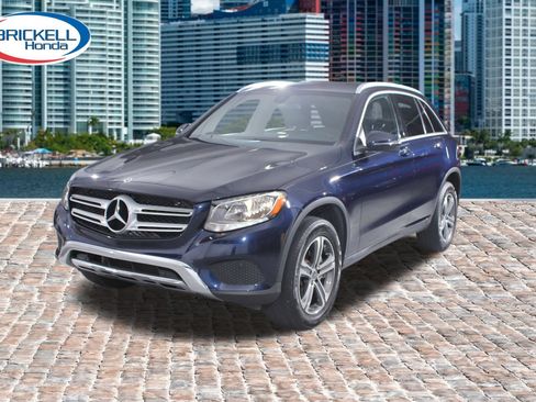 Used 2019 Mercedes-Benz GLC 300 image 1